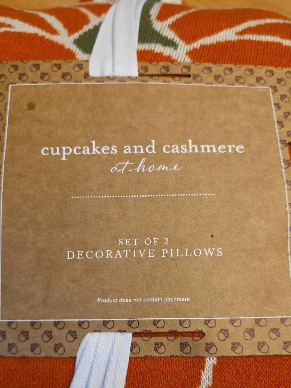 cupcakes & cashmere seasonal knit